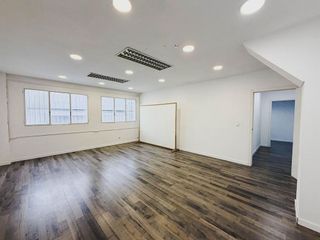 Local comercial en alquiler en San José - Varela en Cádiz