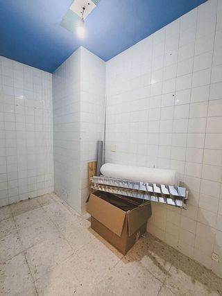 Local comercial en alquiler en San José - Varela en Cádiz