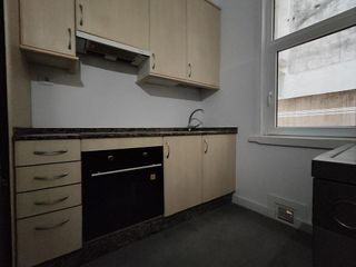 Piso en alquiler en Falperra - Santa Lucía en Coruña (A)