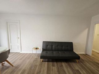 Piso en alquiler en Polígono Cartuja – La Paz en Granada