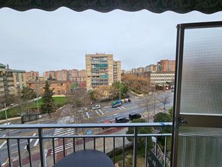 Piso en alquiler en Polígono Cartuja – La Paz en Granada