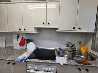 Piso en alquiler en Polígono Cartuja – La Paz en Granada