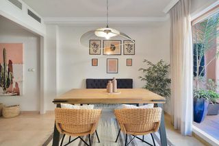 Piso en alquiler en Elviria en Marbella