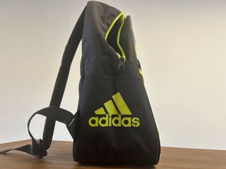 Mochila pádel Adidas negra y lima
