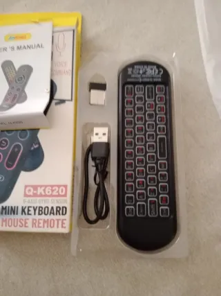Mini Tastiera Air Mouse Andowl Q-K620