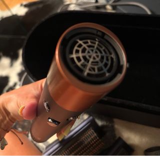 Dyson Airwrap Azul y Dorado