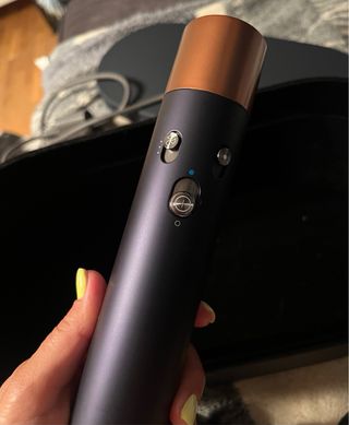 Dyson Airwrap Azul y Dorado