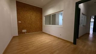 Local comercial en venta en Carretas - Huerta de Marzo - La Pajarita en Albacete