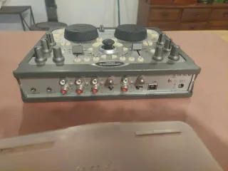 Mesa de mezclas Hercules DJ Console MK2