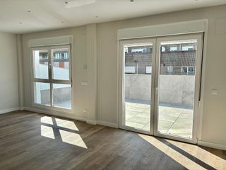 Ático en venta en Milán - Pumarín - Teatinos en Oviedo