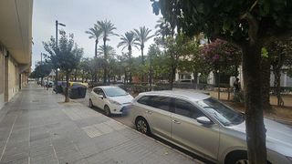 Local comercial en venta en Zona Avenida al Vedat en Torrent