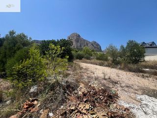 Terreno en venta en Polop