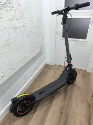 Cecotec Bongo D40XL Patinete Eléctrico