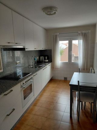 Edificio en venta en Grove (O)