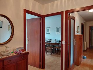 Edificio en venta en Grove (O)