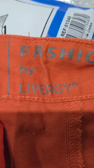 Pantalón corto naranja hombre