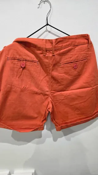Pantalón corto naranja hombre
