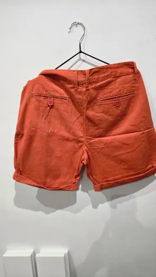 Pantalón corto naranja hombre