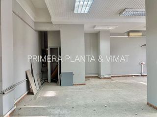 Local comercial en alquiler en L'Havana en Mataró
