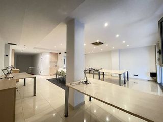 Oficina en alquiler en Sant Antoni en Barcelona