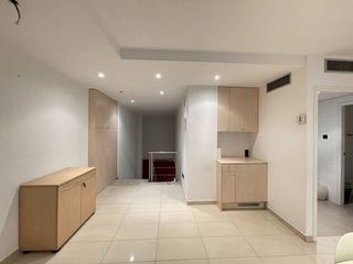 Oficina en alquiler en Sant Antoni en Barcelona