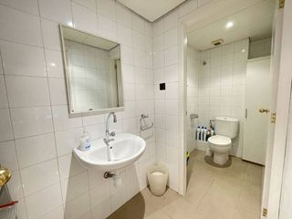 Oficina en alquiler en Sant Antoni en Barcelona