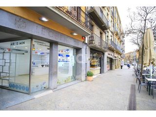 Local comercial en alquiler en Santa Clara-Caputxins-Hospital en Vic