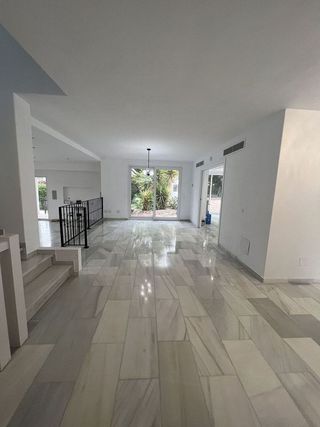 Chalet en alquiler en Puerto Banús en Marbella