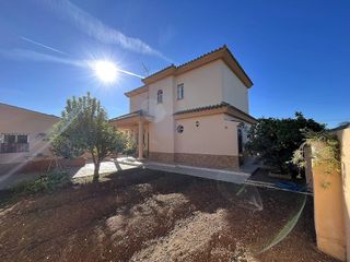 Chalet en venta en Núcleo Urbano en Chiclana de la Frontera