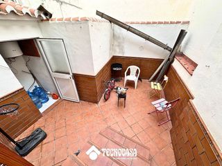 Casa adosada en venta en Álora