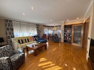 Chalet en venta en Valdepeñas