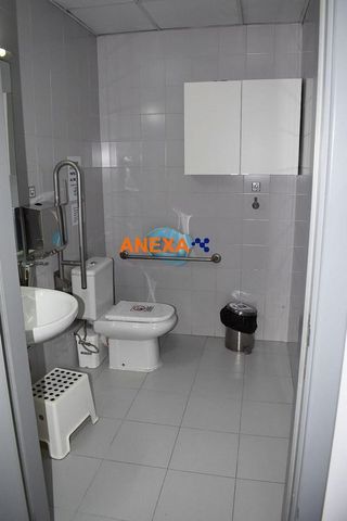 Oficina en alquiler en La Goleta - San Felipe Neri en Málaga