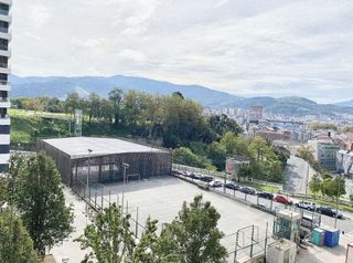 Piso en alquiler en Barrio de Uribarri en Bilbao