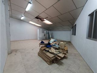 Local comercial en alquiler en Fuenlabrada II - El Molino en Fuenlabrada