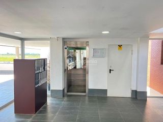 Piso en alquiler en Gelves