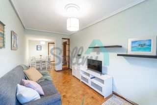 Piso en alquiler en Parque del Oeste - Olivares en Oviedo