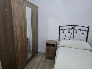 Piso en alquiler en Gamarra - La Trinidad en Málaga