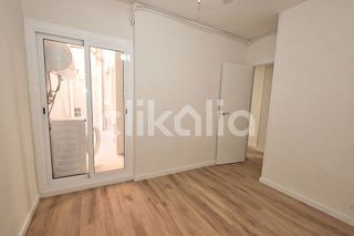 Piso en alquiler en Carolinas Bajas en Alicante