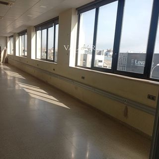Oficina en alquiler en Vara de Quart en Valencia