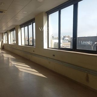 Oficina en alquiler en Vara de Quart en Valencia