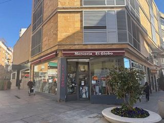 Local comercial en alquiler en Centro en Puertollano