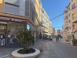 Local comercial en alquiler en Centro en Puertollano