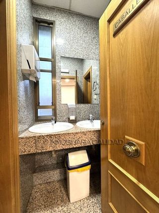 Oficina en alquiler en Plaza España - Villa Pilar - Reyes Católicos - Vadillos en Burgos