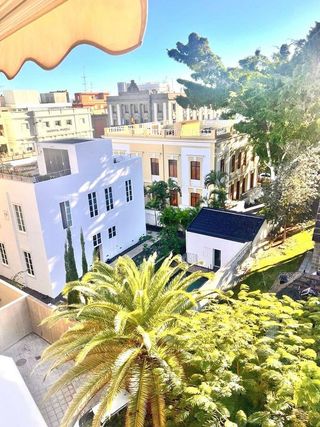 Piso en alquiler en Duggi - Rambla - Los Hoteles en Santa Cruz de Tenerife