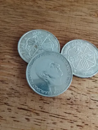 Moneda Franco 100 PTAS plata