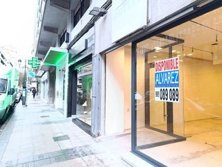 Local comercial en venta en Campo San Francisco - Plaza de América en Oviedo