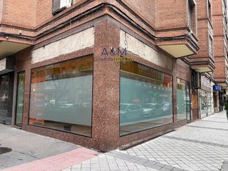 Local comercial en venta en Circular - Vadillos en Valladolid