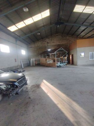 Nave industrial en venta en Bullas