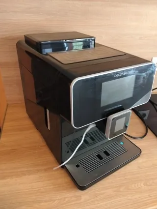 Cafetera Automática Cecotec power matic-ccino 800