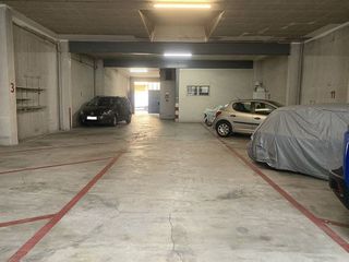 Garaje en venta en Olot